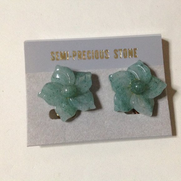 Vintage Green Adventurine Semi-Precious Gemstone Clip Back Earrings - Picture 1 of 4